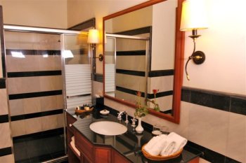 Shower available in all bathrooms